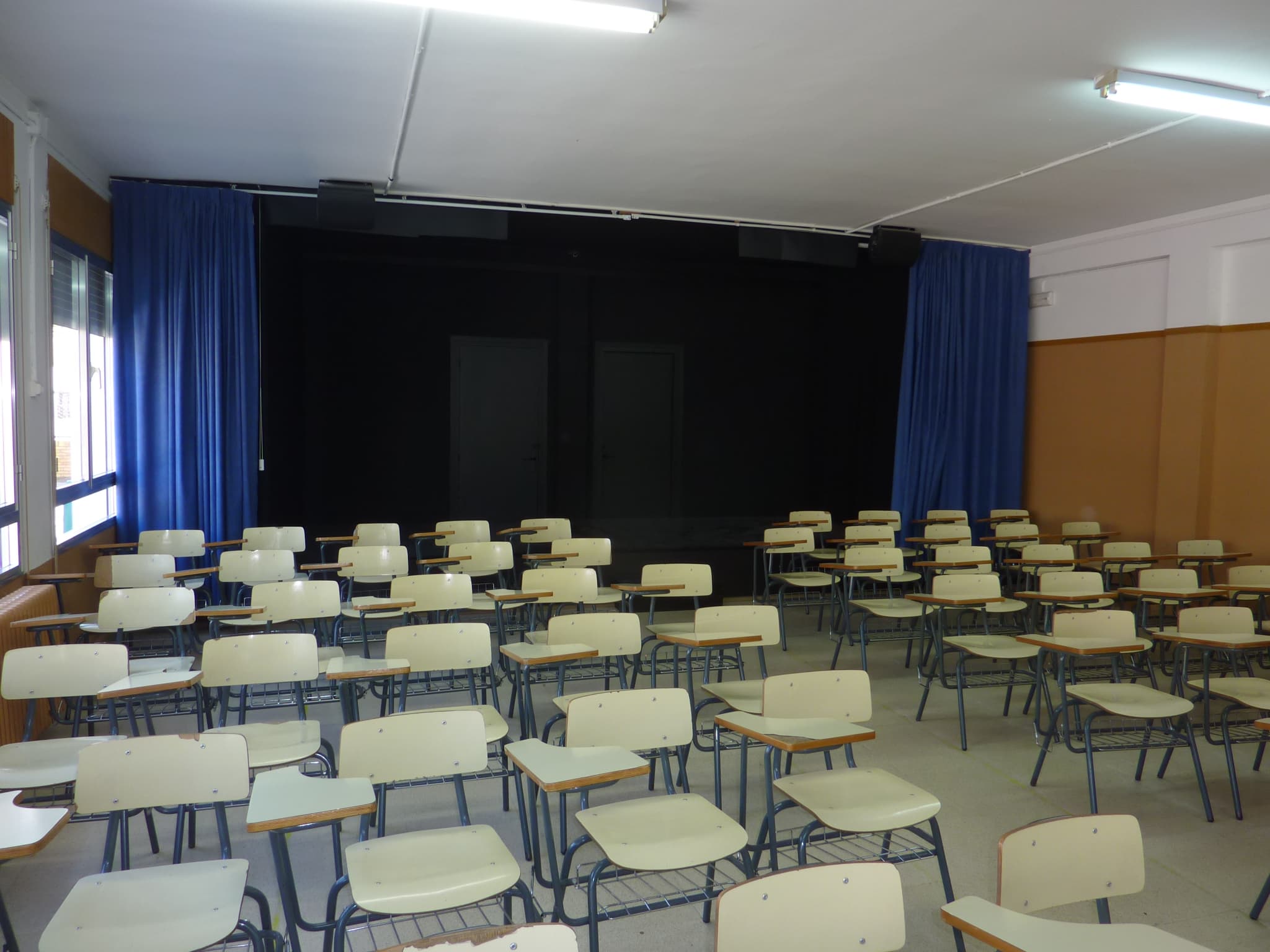 CEIP Victor Mendoza- Teatro